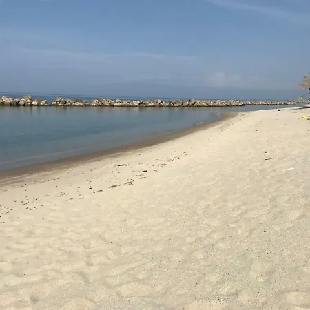 La Piccola Bed & Breakfast 3*